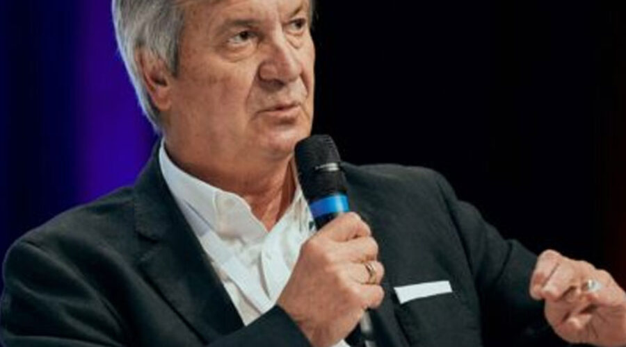 Paco Álvarez