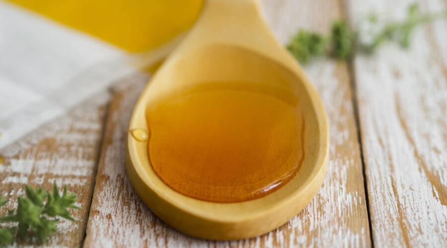 Miel de romero: propiedades y beneficios