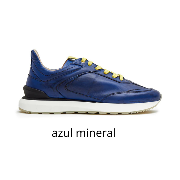 Zapatos artesanales de cuero certificado LWG fabricados en España color azul