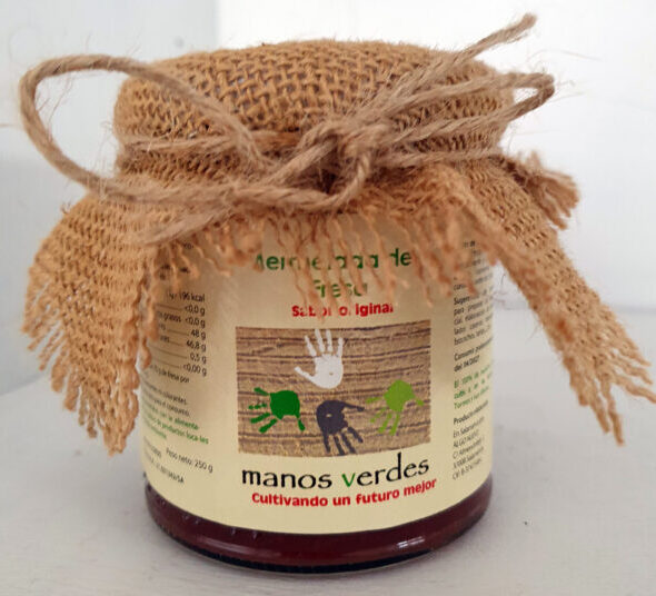 Tarro de mermelada de fresa artesanal Manos Verdes 250g con azúcar de caña ecológico y sin conservantes.